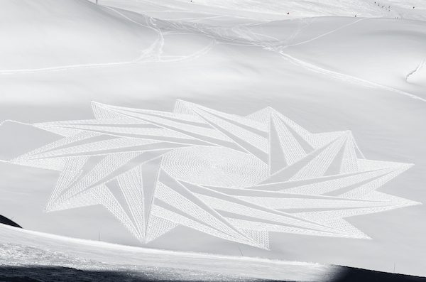 simon-beck-snowart-2