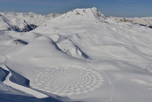 simon-beck-snowart-7