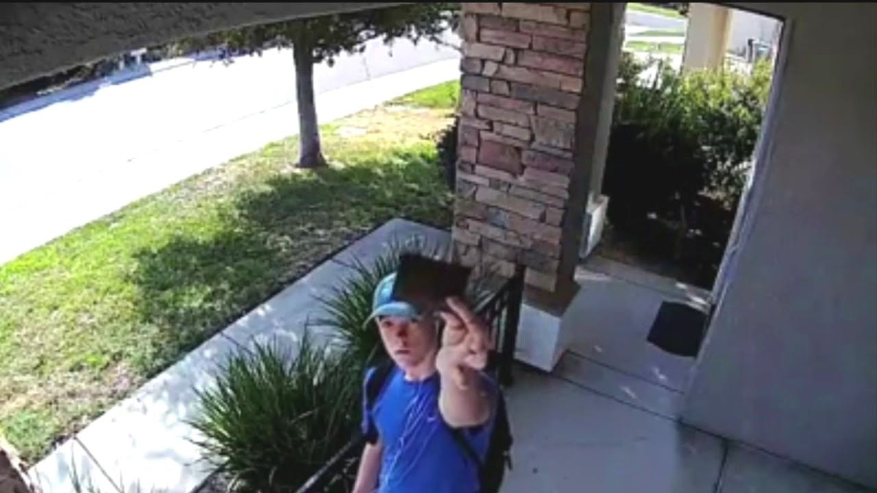 Security Camera Captures Teen's Reaction After Finding Lost Wallet With ...